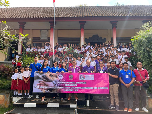 FVM UNUD and IVMA Bali Held Rabies EIC Activities for Elementary School Children in Nyalian Village, Klungkung